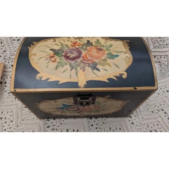 Vintage Hand Painted Floral Wooden Keepsake Chest Black Gold Jewelry Box 9.5in - Picture 11 of 11